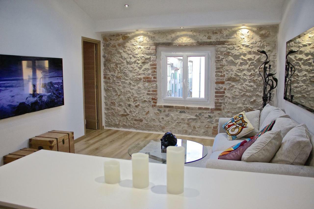 Duplex Fontaine - Appartement Duplex Coeur Vieil Antibes Old City Marche Provencal Luaran gambar